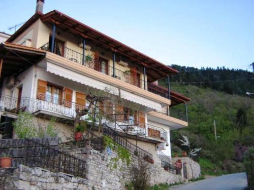 קוניטסה Gerakofolia Rooms To Let מראה חיצוני תמונה